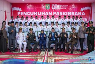 Bupati Siak Kukuhkan 30 Anggota Paskibraka 2025